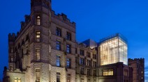 Musée canadien de la nature vue de nuit